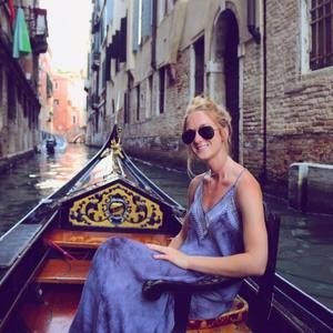 Meet your Posher, Natalie